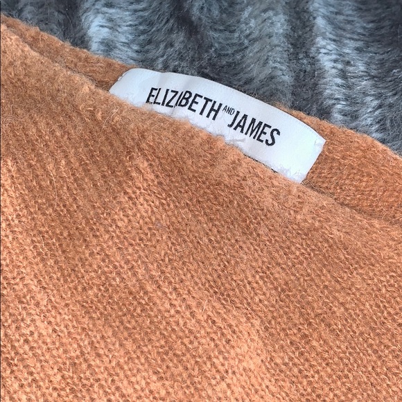 Elizabeth and James sweater - Picture 3 of 3